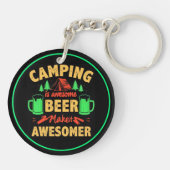 Camping is Awesome Bier Maakt het Nog Leuker-67357 Sleutelhanger (Achterkant)