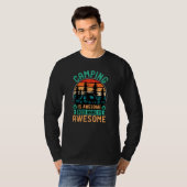 Camping is Geweldige Bier Maakt het Geweldig T-shirt (Voorkant volledig)