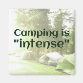 Camping is "intens" in tenten DAD JOKE magnet (Voorkant)