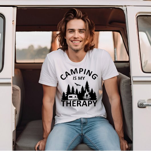 Camping is mijn therapie grappige camper slogan t-shirt