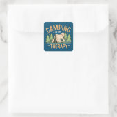 Camping is mijn therapie vierkante sticker (Tas)