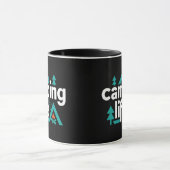 Camping leven, avonturen wachten op mokken (Midden)