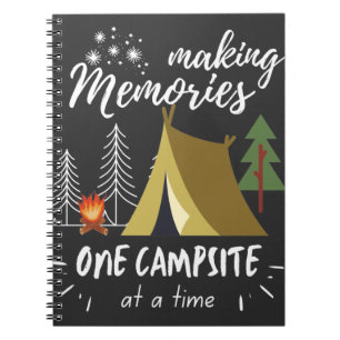 Camping Maakt Herinneringen Één Kampeerterrein per Notitieboek