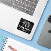 Camping mama camper mama moeder whimsical zwart sticker (Laptop met iPhone)