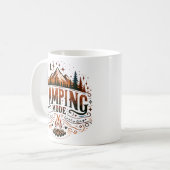 Camping Modus, Retro Typografie Camping Symbolen Koffiemok (Voorkant links)