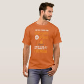 Camping Not All Who Wander Funny Campfire Quote bo T-shirt (Voorkant volledig)