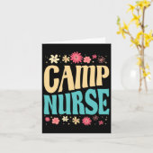 Camping Nurse Floral Outfit Zomercamping Geregistr Kaart (Gele Bloem)