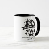 Camping paar samen verkennen van de berg vreugdevu mok (Voorkant rechts)