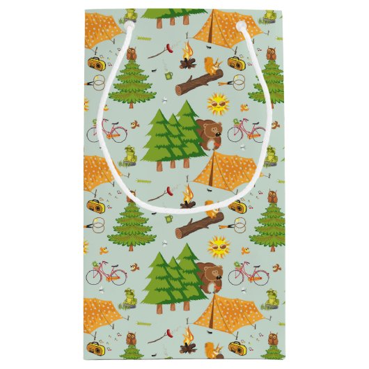 Camping Pattern Klein Cadeauzakje (Achterkant)