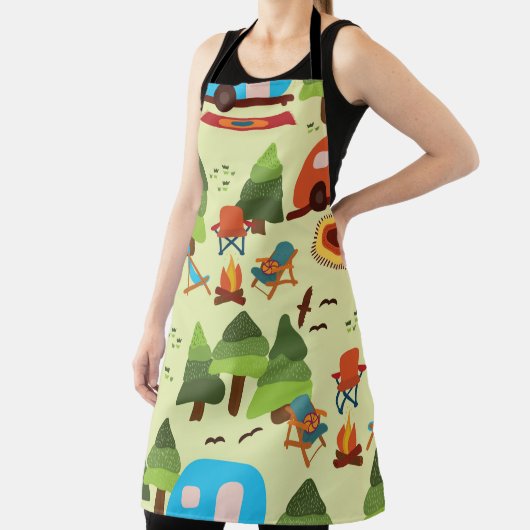 Camping scene - caravan, kampeerstoelen, vuurpleis schort (Insitu)