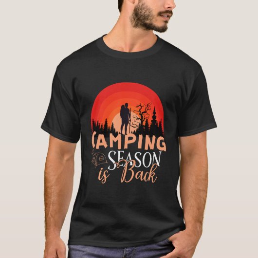 Camping Season Is Back Retro Sunset Outdoor Advent T-shirt (Voorkant)