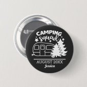 Camping squad-gezinshereniging met aanhangwagen en ronde button 5,7 cm (Voorkant /achterkant)