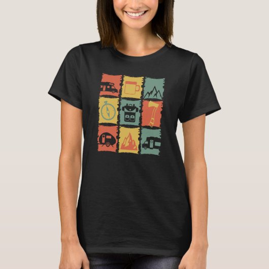 Camping Stuff Grafik voor een Camper T-Shirt (Voorkant)