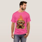 "Camping Time" Brandhout T-shirt (Voorkant volledig)