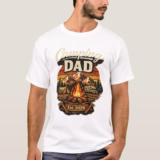 Camping Vader Opgericht 2026 Persoonlijk T-Shirt (Voorkant)