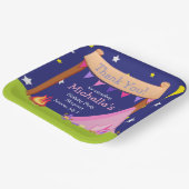 Camping Verjaardagsfeest Sleepover roze en paarse Papieren Bordje (Gebogen)