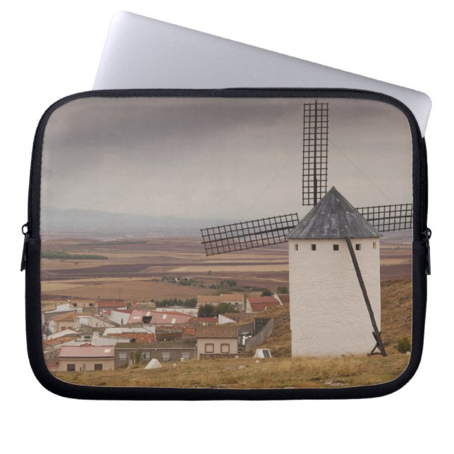 Campo de Criptana, antieke windmolens van La Manch Laptop Sleeve (Voorkant)