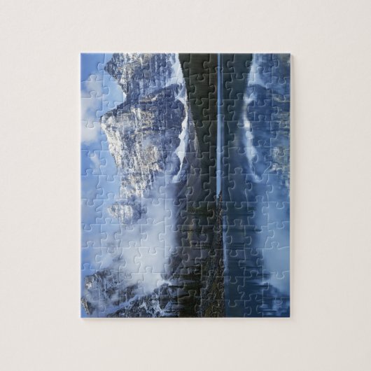 Canada, Alberta, Banff National Park, Lake Legpuzzel (Verticaal)