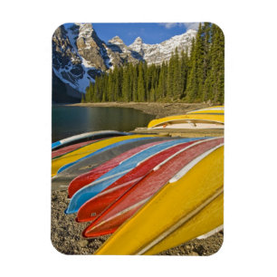 Canada, Alberta, Banff National Park, Moraine Magneet