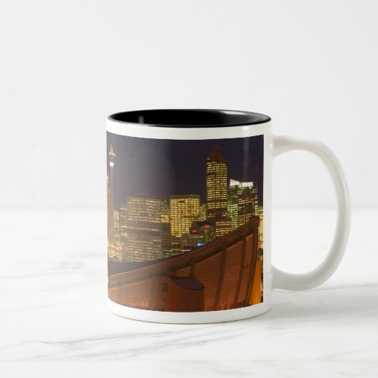 Canada, Alberta, Calgary: City Skyline van Tweekleurige Koffiemok (Rechts)