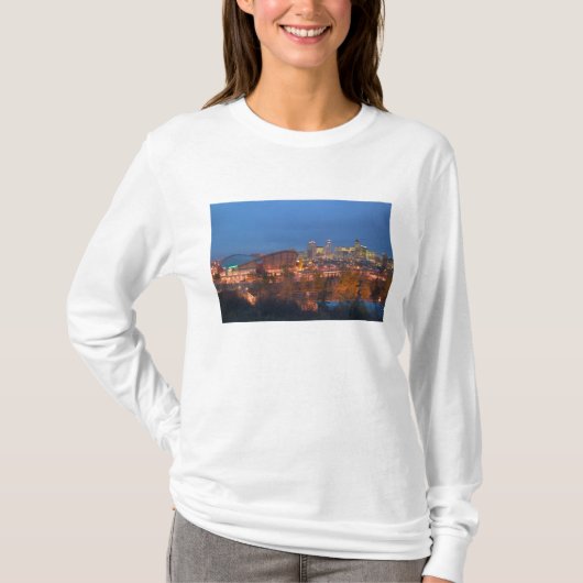 Canada, Alberta, Calgary: Stadsgezicht vanaf 4 T-shirt (Voorkant)