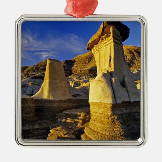 Canada, Alberta, Drumheller. Hoodoos. Metalen Ornament (Voorkant)