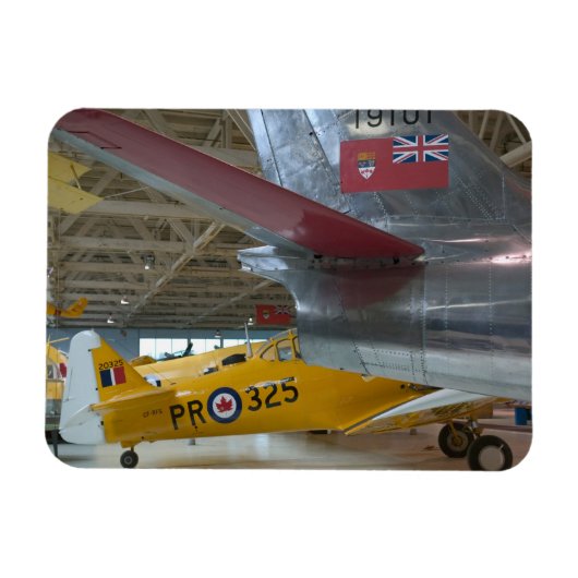 Canada, Alberta, Edmonton: Alberta Aviation 2 Magneet (Horizontaal)