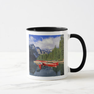 Canada, Alberta, Moraine Lake. Het glasachtige Mok