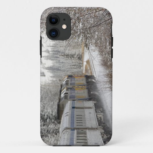 Canada, Alberta. VIA Rail Sneeuwtrein tussen Case-Mate iPhone Case (Achterkant)