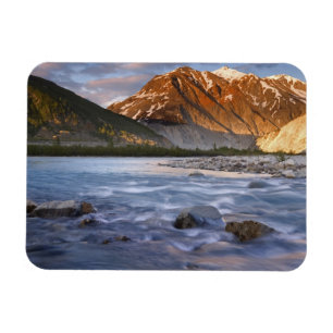 Canada, British Columbia, Alsek riviervallei. 2 Magneet
