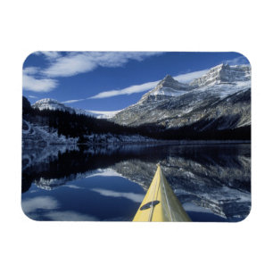 Canada, British Columbia, Banff. Kayak boeg op Magneet
