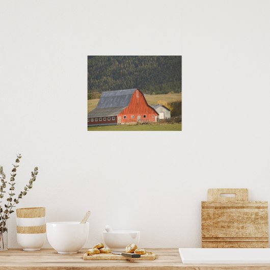 CANADA, British Columbia, Enderby. Rode Barn / Poster (Keuken)