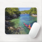 Canada, British Columbia, Vancouver Island. Zee Muismat (Met muis)