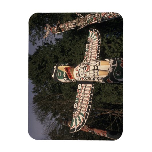 Canada, British Columbia, Vancouver. Native Magneet (Verticaal)