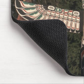 Canada, British Columbia, Vancouver.  Native Muismat (Hoek)