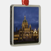 CANADA, British Columbia, Victoria. Avond Metalen Ornament (Rechts)