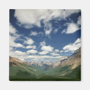Canada, British Columbia, Yoho NP. Pluizige wolken Magneet