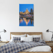 Canada, Brits-Columbia, Victoria, Binnen Canvas Afdruk (Insitu (Slaapkamer))
