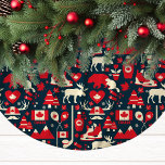 Canada Canadian KerstWinter Moose Pattern Kerstboom Rok<br><div class="desc">Canadese kerstwinterlantaarn geborsteld Polyester Tree Skirt. Mooie rode en witte winterse Canadese elementen tegen een blauw marineklein. Geaccentreerd met een molen,  kerstbomen,  Canadese vlag,  esdoornbladeren en ijsberen. Ideaal voor xmas en de feestdagen.</div>