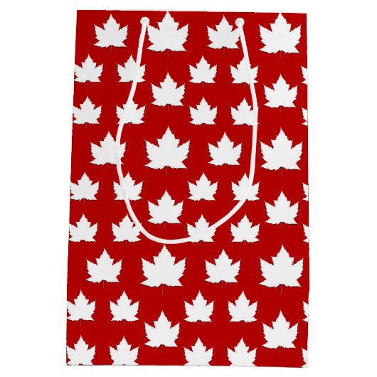 Canada Cute Canada Maple Leaf Gift Bag Medium Cadeauzakje (Achterkant)