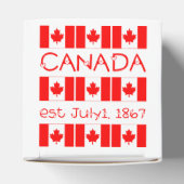 Canada Day Maple Leaf Canadian Flag Typography Bedankdoosjes (Bovenkant)
