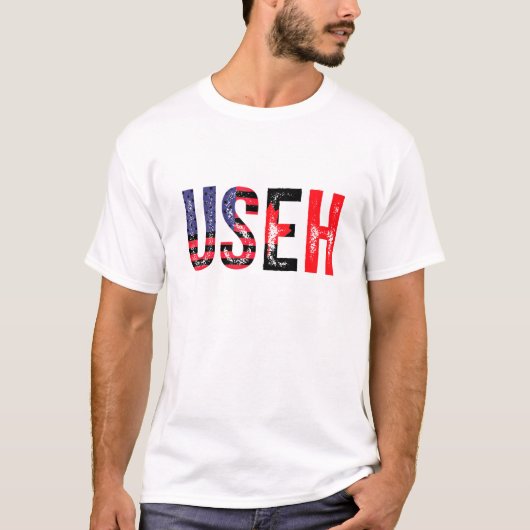 Canada Day Useh Canadian Us Canada Flag Maple Leaf T-shirt (Voorkant)