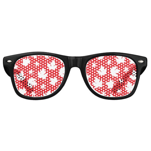Canada Day White Maple Leaf Pattern op Red Retro Zonnebril (Voorkant)
