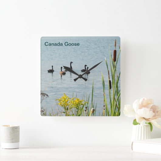 Canada Gese en Cattails Vierkante Klok (Huis)