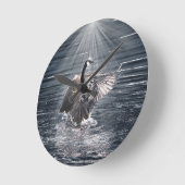 Canada Goose Bathing in Lake Art Design Ronde Klok (Hoek)