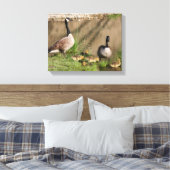 Canada Goose Family Natuur Canvas Afdruk (Insitu (Slaapkamer))