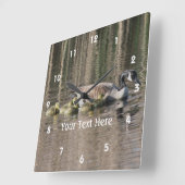 Canada Goose Mom en baby's gepersonaliseerd Vierkante Klok (Hoek)