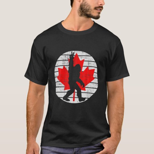 Canada Maple Leaf Sasquatch Canada T-shirt (Voorkant)