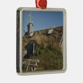 Canada, Newfoundland en Labrador, L'Anse Aux Metalen Ornament (Rechts)