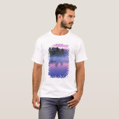 Canada, Ontario, Algonguin Park, Kanoër op T-shirt (Voorkant volledig)